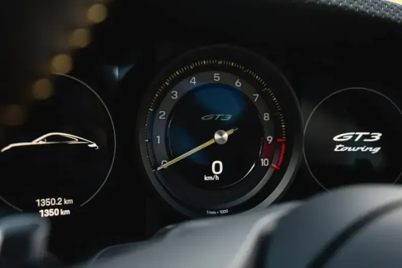 Porsche 992 din 2023 cu 1.600 km - oferta POR120971 - foto 7