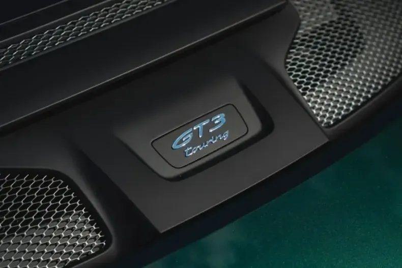 Porsche 992 din 2023 cu 1.600 km - oferta POR120971 - foto 8