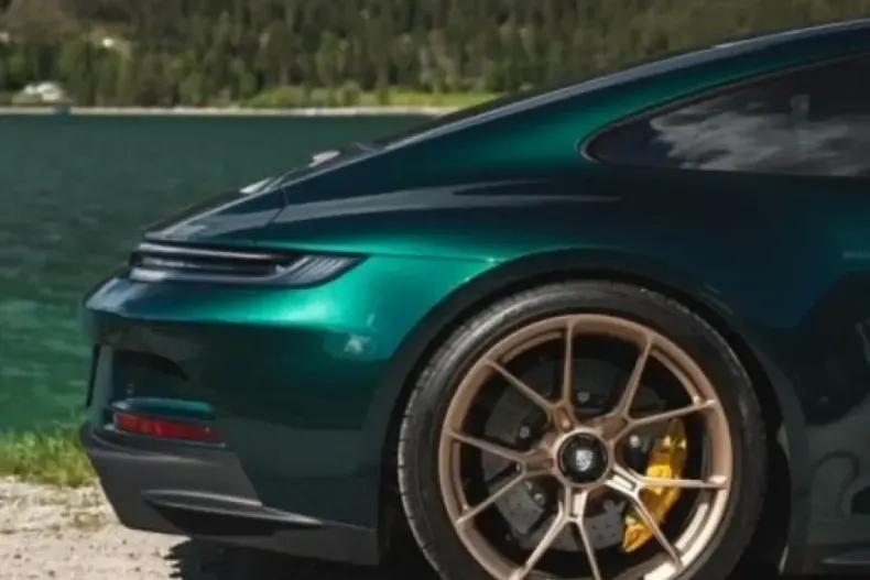 Porsche 992 din 2023 cu 1.600 km - oferta POR120971 - foto 9