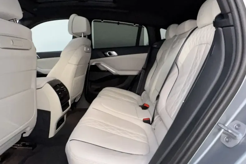 BMW X6 din 2024 cu 8.000 km - oferta BMW120976 - foto 16