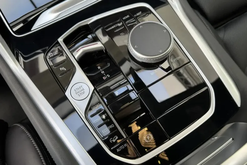 BMW X6 din 2024 cu 8.000 km - oferta BMW120977 - foto 12