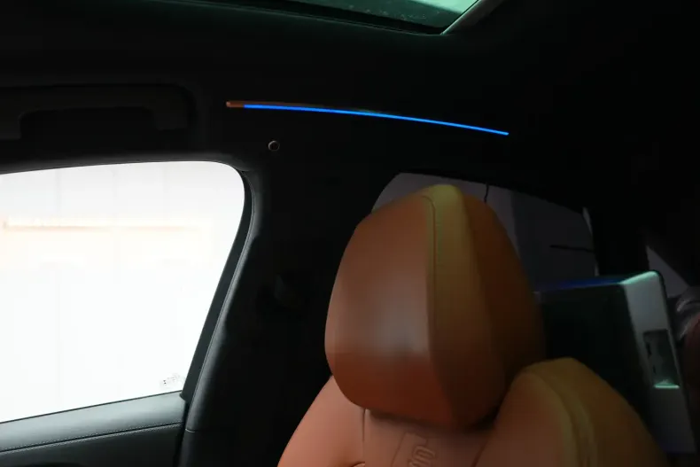 Audi S8 din 2022 cu 64.990 km - oferta AUD120982 - foto 25