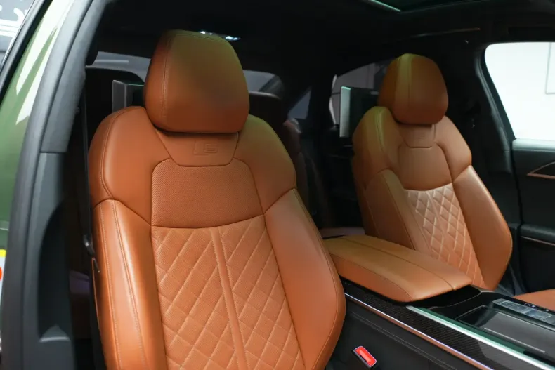 Audi S8 din 2022 cu 64.990 km - oferta AUD120982 - foto 28