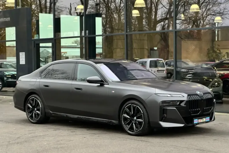 BMW 740 din 2024 cu 24.270 km - oferta BMW120984 - foto 5