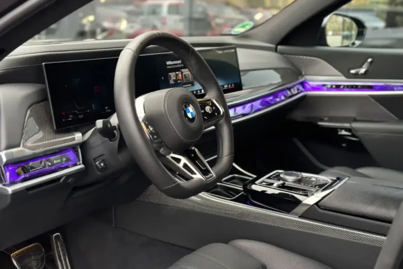 BMW 740 din 2024 cu 24.270 km - oferta BMW120984 - foto 10