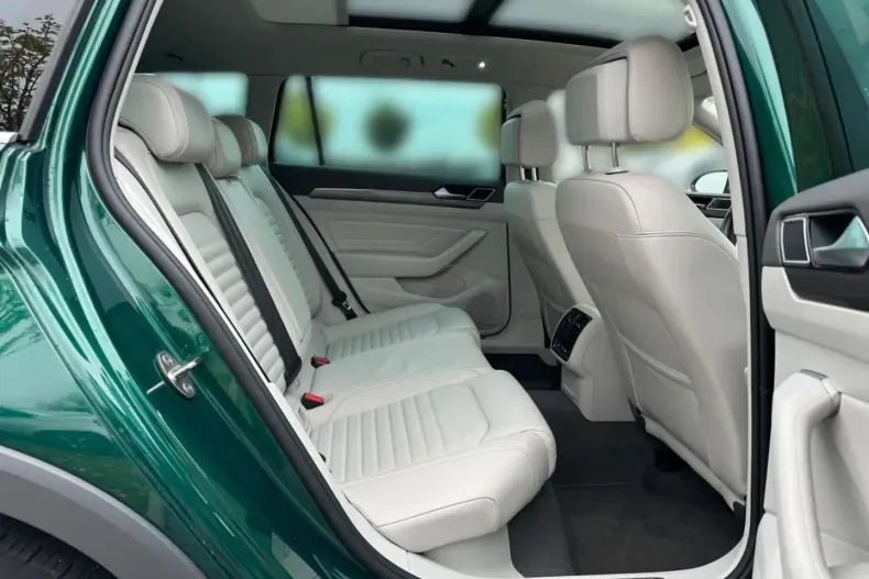 Volkswagen Passat din 2020 cu 79.190 km - oferta VOL120985 - foto 21