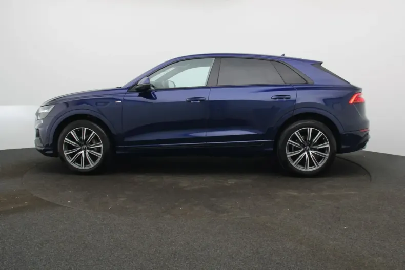 Audi Q8 din 2020 cu 60.000 km - oferta AUD120987 - foto 3