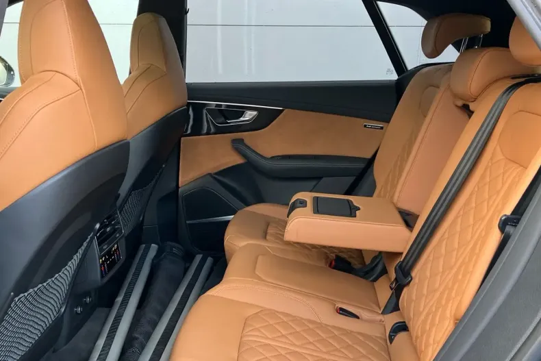 Audi Q8 din 2021 cu 41.800 km - oferta AUD120988 - foto 11