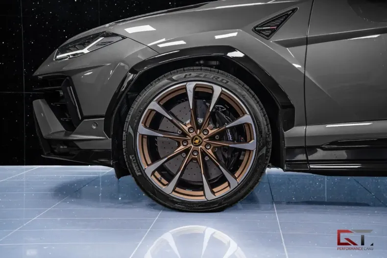 Lamborghini Urus din 2024 cu 600 km - oferta LAM120991 - foto 8
