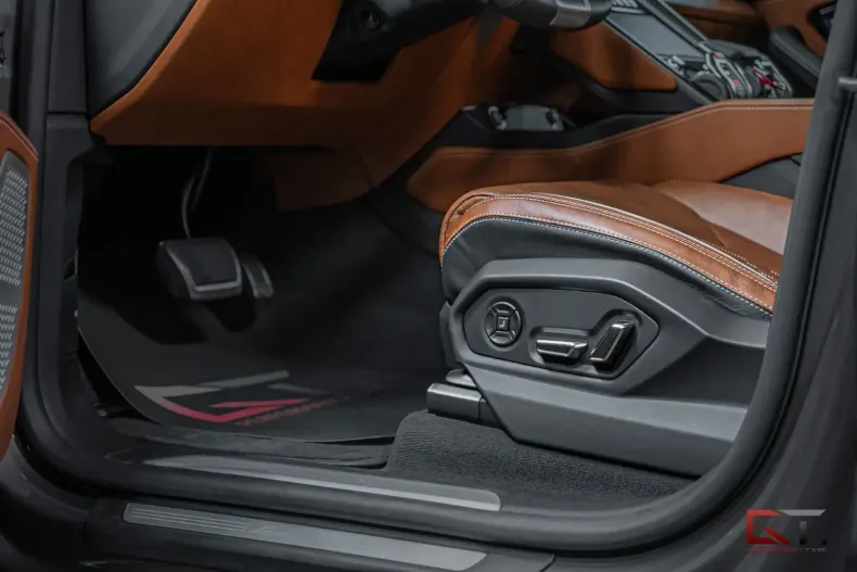 Lamborghini Urus din 2024 cu 600 km - oferta LAM120991 - foto 21