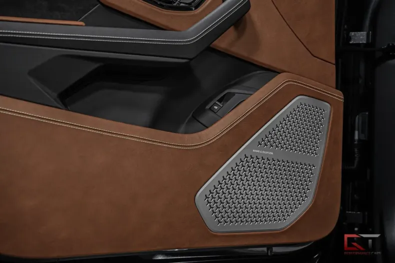 Lamborghini Urus din 2024 cu 600 km - oferta LAM120991 - foto 28