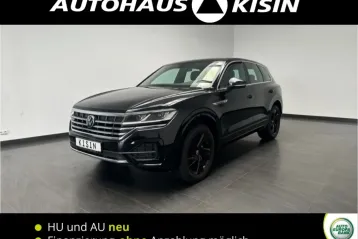 Volkswagen Touareg din 2023 - oferta VOL120995
