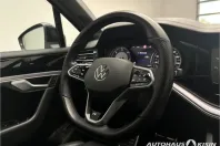 Volkswagen Touareg din 2023 cu 39.998 km - oferta VOL120995 - foto 9