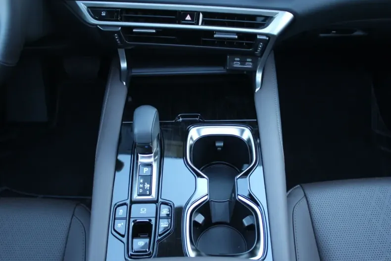 Lexus RX 450 din 2023 cu 9.000 km - oferta LEX120996 - foto 15