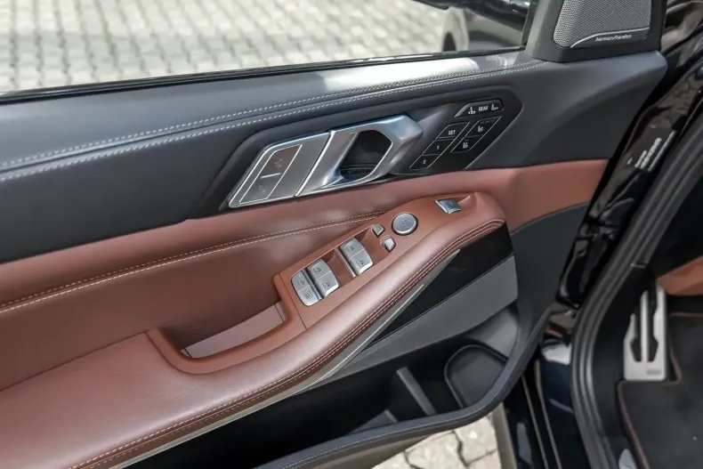 BMW X7 M50 din 2020 cu 84.044 km - oferta BMW120998 - foto 16