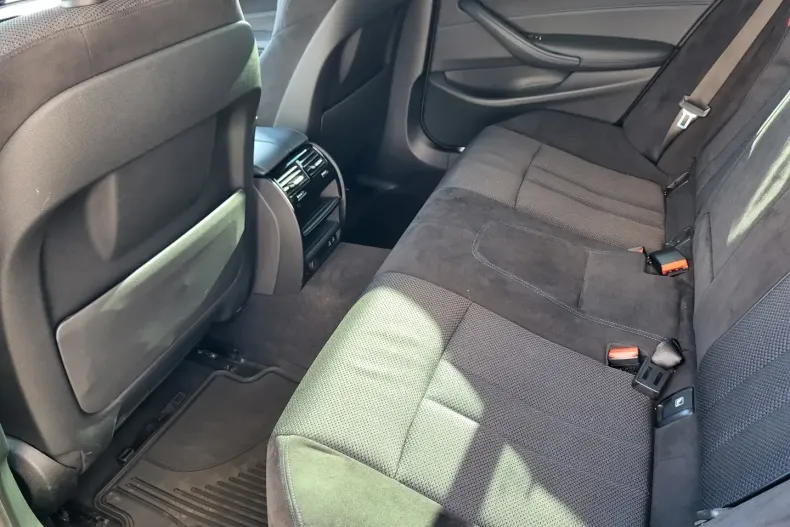 BMW 520 din 2021 cu 95.500 km - oferta BMW121002 - foto 18