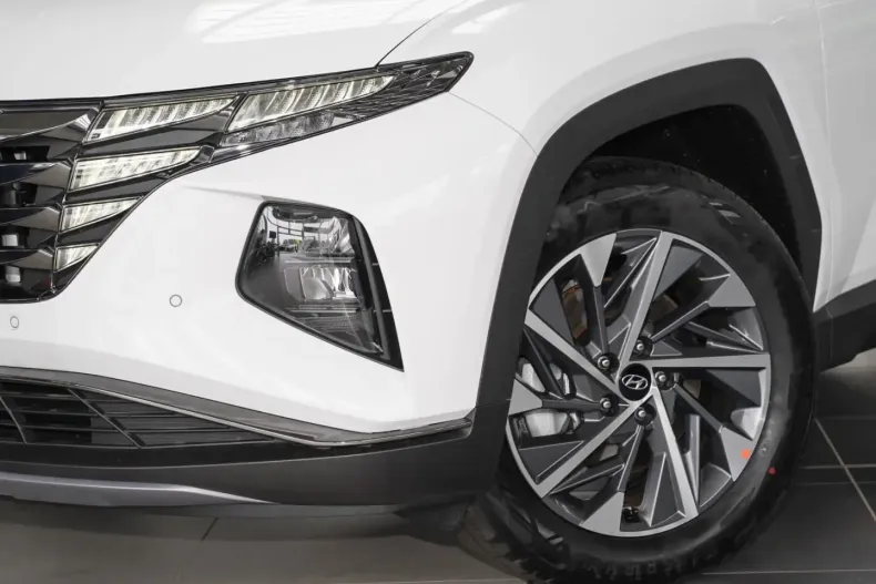 Hyundai TUCSON din 2023 cu 33.308 km - oferta HYU121004 - foto 3