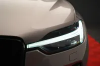 Volvo XC60 din 2024 cu 21.000 km - oferta VOL121005 - foto 3