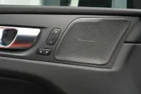 Volvo XC60 din 2024 cu 21.000 km - oferta VOL121005 - foto 11