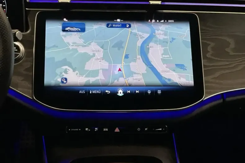 Mercedes-Benz E 300 din 2024 cu 14.233 km - oferta MER121030 - foto 10