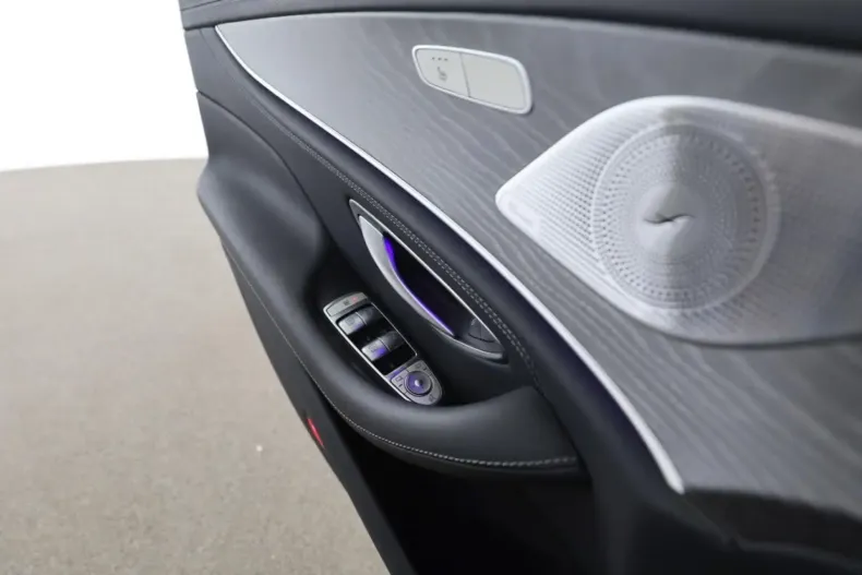 Mercedes-Benz CLS 300 din 2023 cu 69.800 km - oferta MER121041 - foto 10