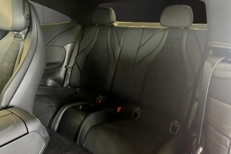 Mercedes-Benz CLE 300 din 2024 cu 6.350 km - oferta MER121044 - foto 19