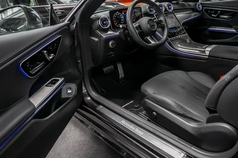 Mercedes-Benz CLE 300 din 2024 cu 14.880 km - oferta MER121046 - foto 9