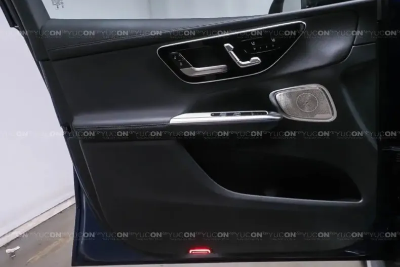 Mercedes-Benz GLC 400 din 2024 cu 13.347 km - oferta MER121053 - foto 10