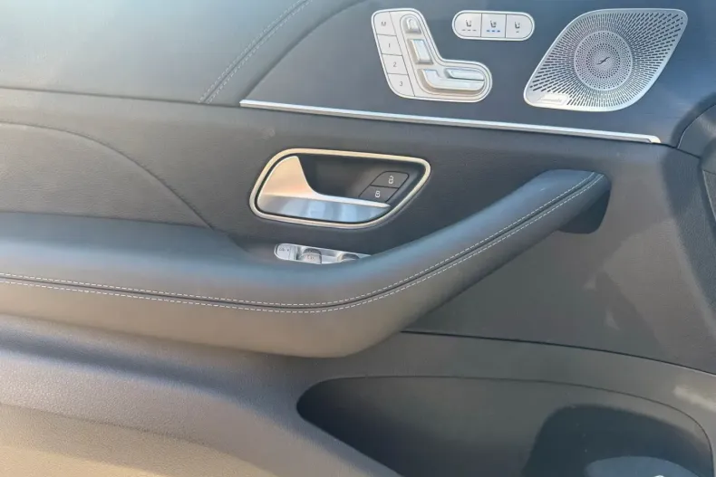 Mercedes-Benz GLE 53 AMG din 2024 cu 25.518 km - oferta MER121056 - foto 16