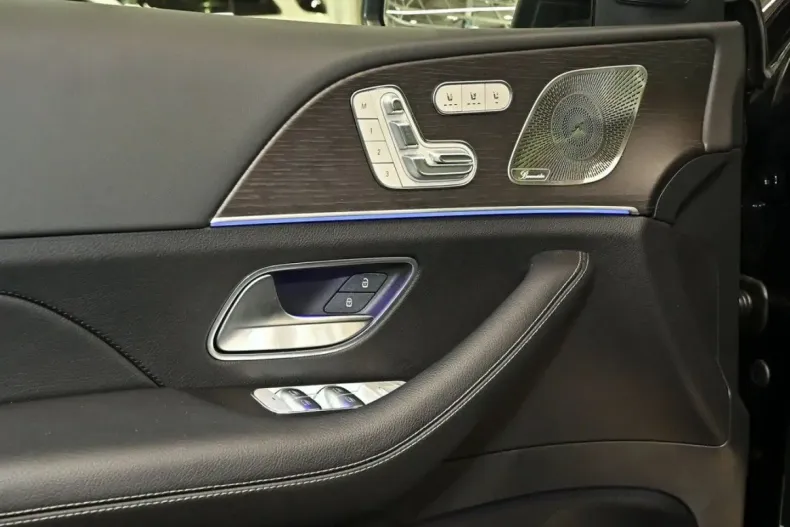 Mercedes-Benz GLE 450 din 2024 cu 29.990 km - oferta MER121062 - foto 27