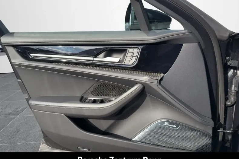 Porsche Panamera din 2024 cu 20.445 km - oferta POR121066 - foto 12