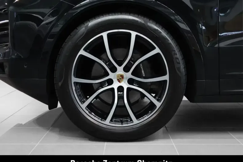 Porsche Cayenne din 2023 cu 19.900 km - oferta POR121071 - foto 12