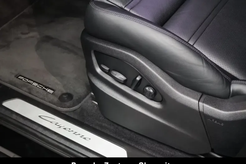 Porsche Cayenne din 2023 cu 19.900 km - oferta POR121071 - foto 20