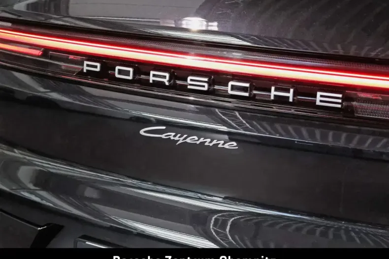 Porsche Cayenne din 2023 cu 19.900 km - oferta POR121071 - foto 21