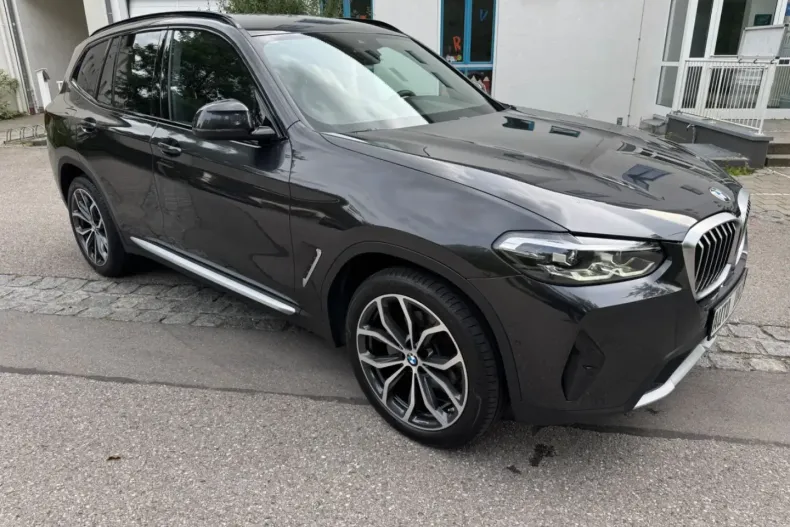 BMW X3 din 2022 cu 56.200 km - oferta BMW121077 - foto 1