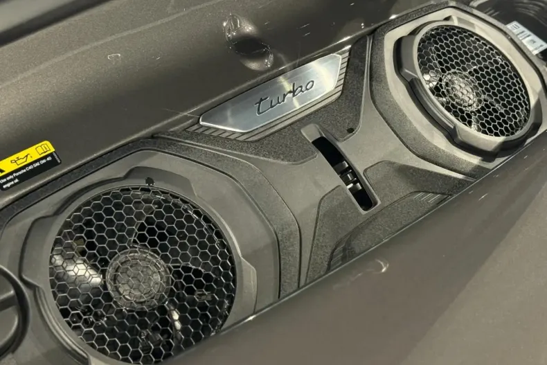 Porsche 911 din 2022 cu 3.900 km - oferta POR121082 - foto 11