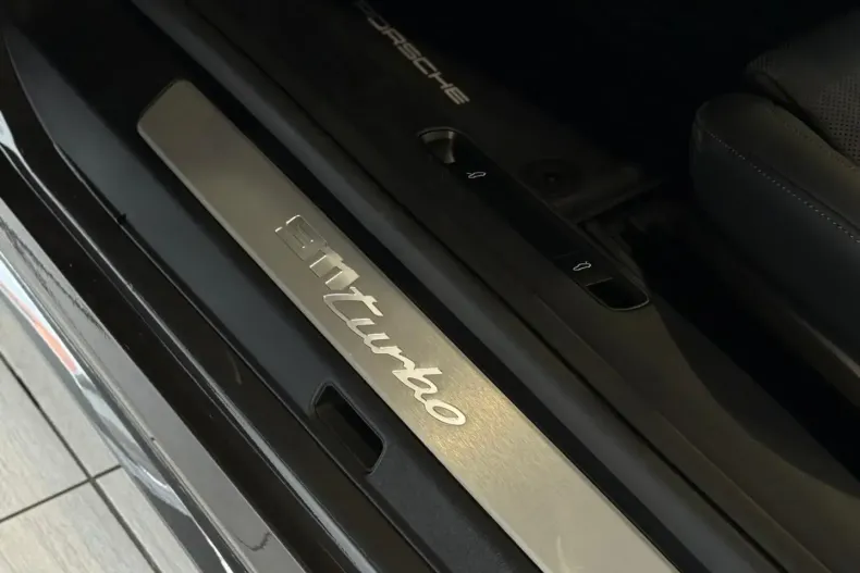 Porsche 911 din 2022 cu 3.900 km - oferta POR121082 - foto 14