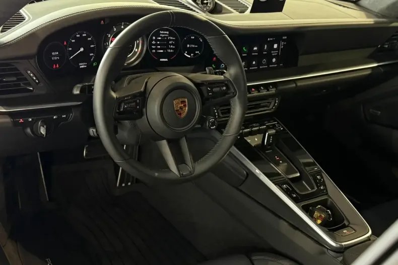 Porsche 911 din 2022 cu 3.900 km - oferta POR121082 - foto 16