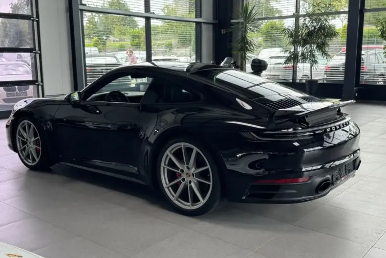 Porsche 911 din 2023 cu 43.075 km - oferta POR121088 - foto 4