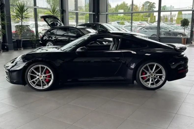 Porsche 911 din 2023 cu 43.075 km - oferta POR121088 - foto 9