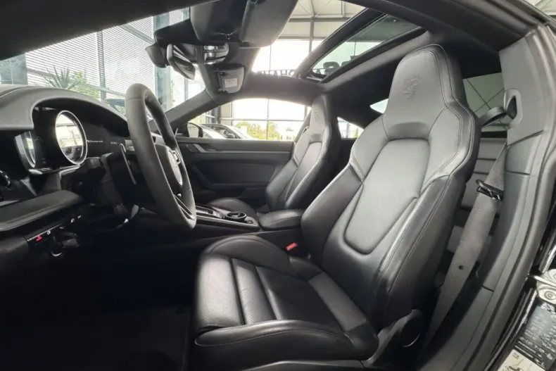 Porsche 911 din 2023 cu 43.075 km - oferta POR121088 - foto 14