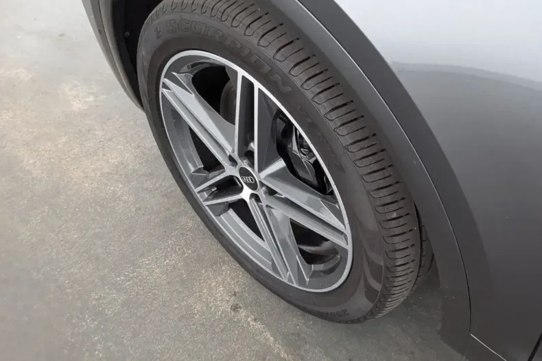 Audi SQ5 din 2023 cu 41.250 km - oferta AUD121090 - foto 10