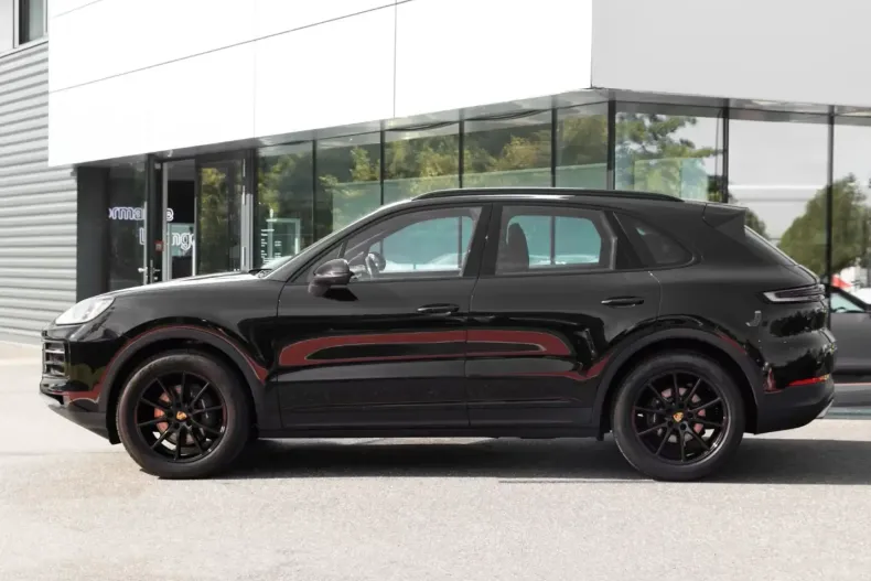 Porsche Cayenne din 2025 cu 16.989 km - oferta POR121092 - foto 2