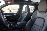 Porsche Cayenne din 2025 cu 16.989 km - oferta POR121092 - foto 4