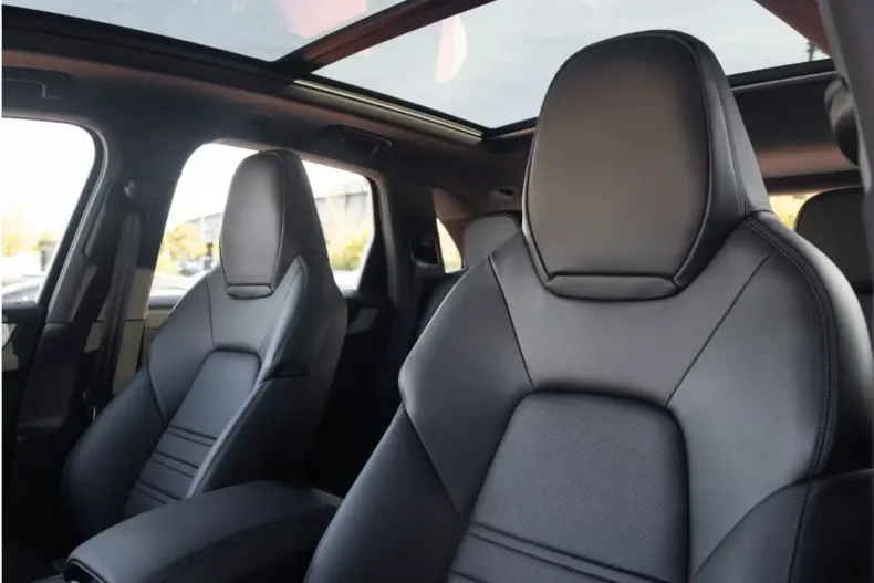 Porsche Cayenne din 2025 cu 16.989 km - oferta POR121092 - foto 9