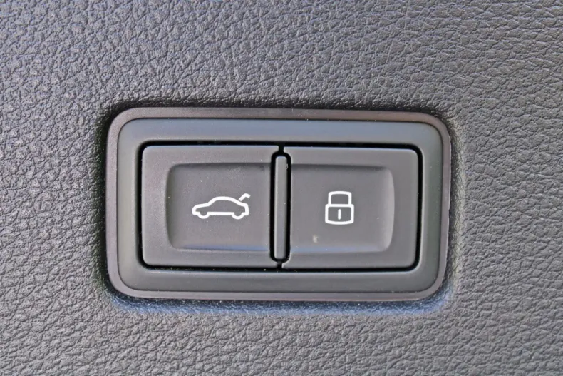 Audi SQ8 din 2024 cu 19.890 km - oferta AUD121094 - foto 29