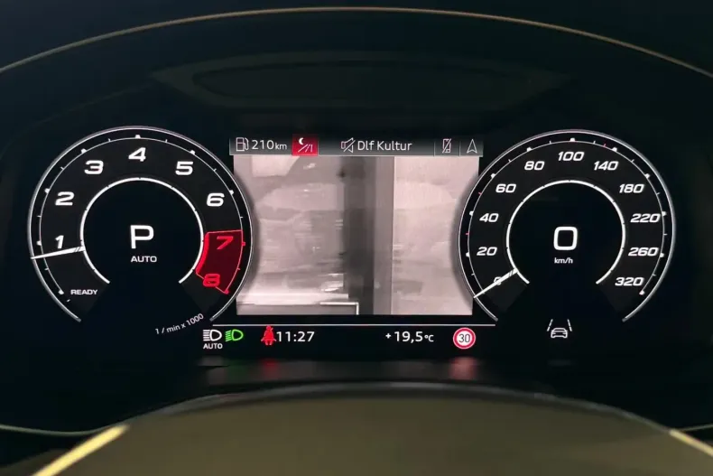 Audi RS6 din 2022 cu 56.625 km - oferta AUD121097 - foto 16