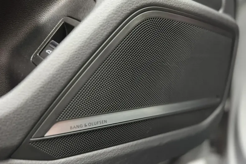 Audi RS6 din 2021 cu 77.500 km - oferta AUD121099 - foto 14