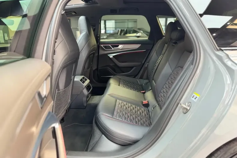 Audi RS6 din 2021 cu 77.500 km - oferta AUD121099 - foto 17