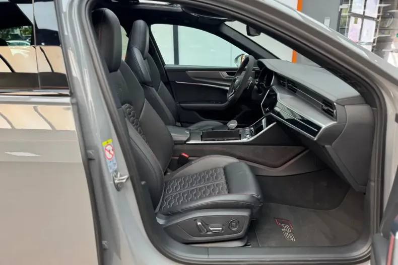 Audi RS6 din 2021 cu 77.500 km - oferta AUD121099 - foto 21